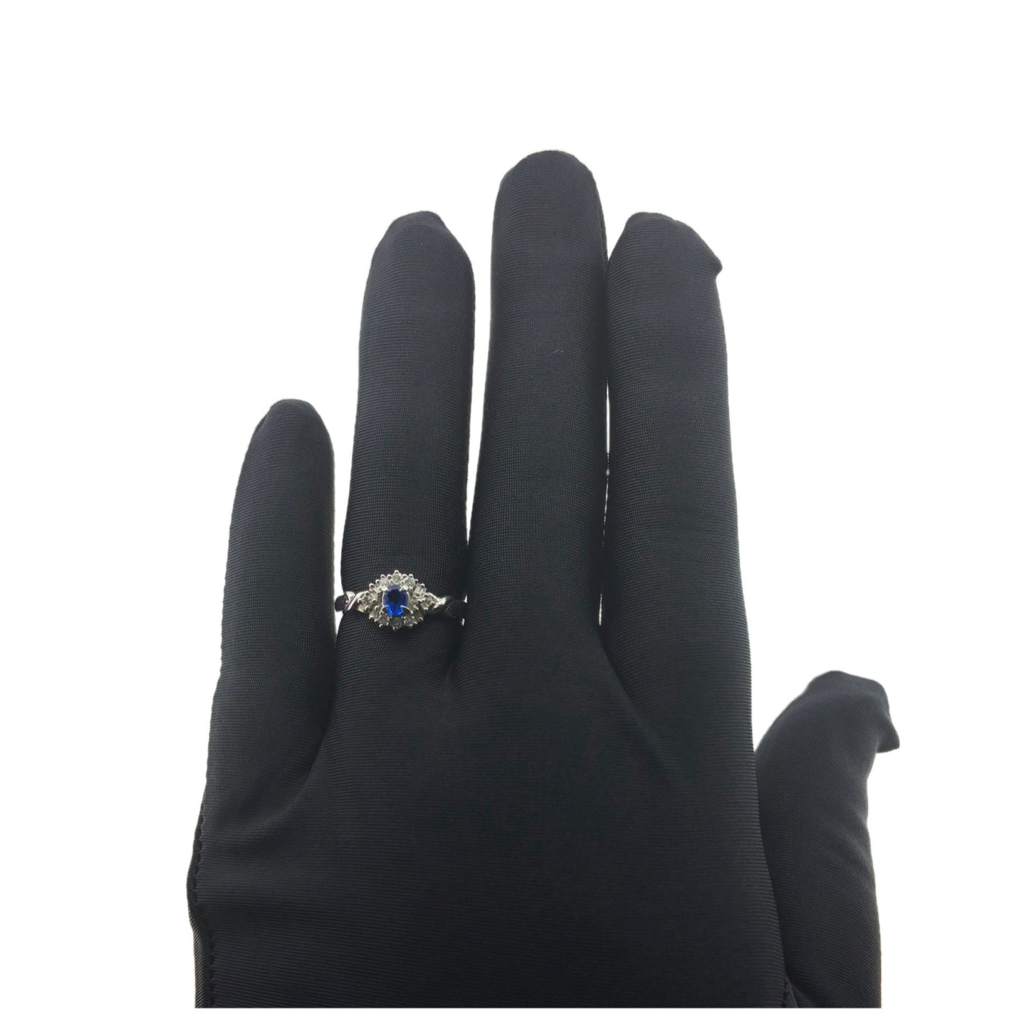 ドイツ産アウイナイト0.14ct Pt900リング