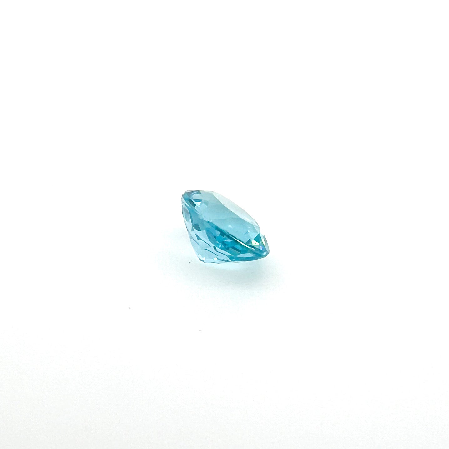 ネオンブルーアパタイト 0.945ct