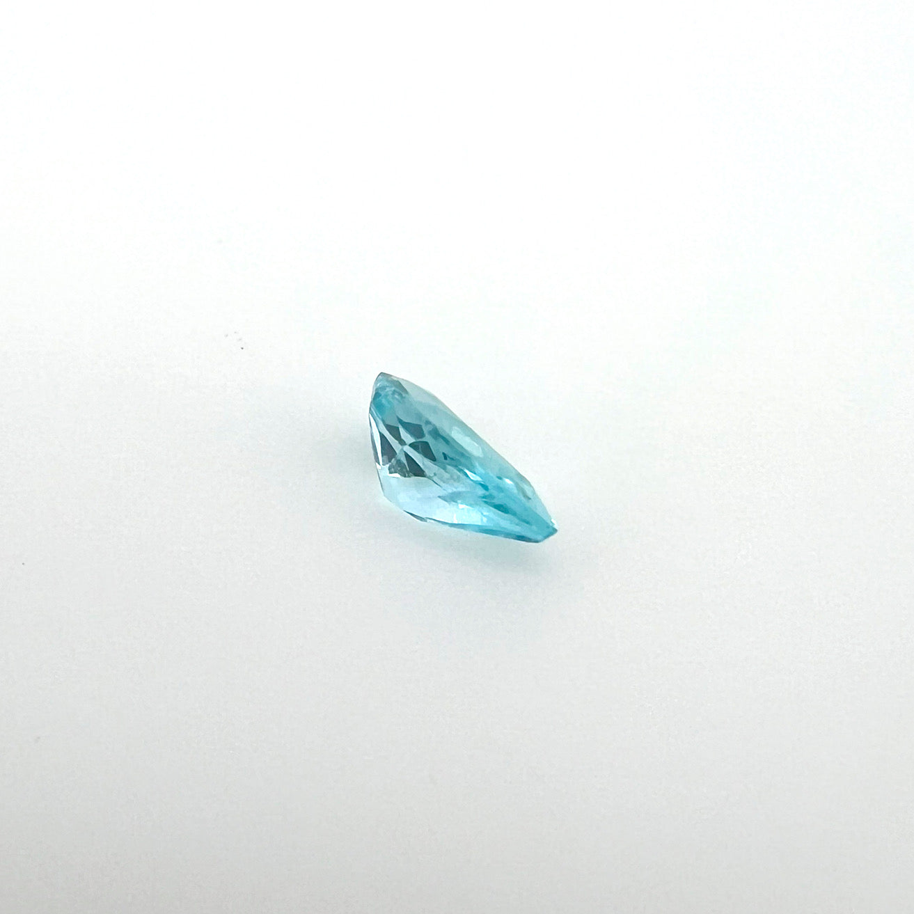 ブルーアパタイト 0.234ct