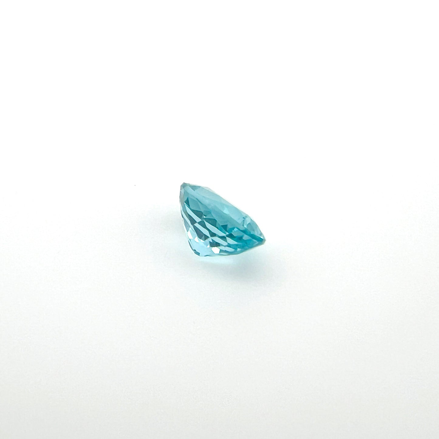ネオンブルーアパタイト 0.920ct