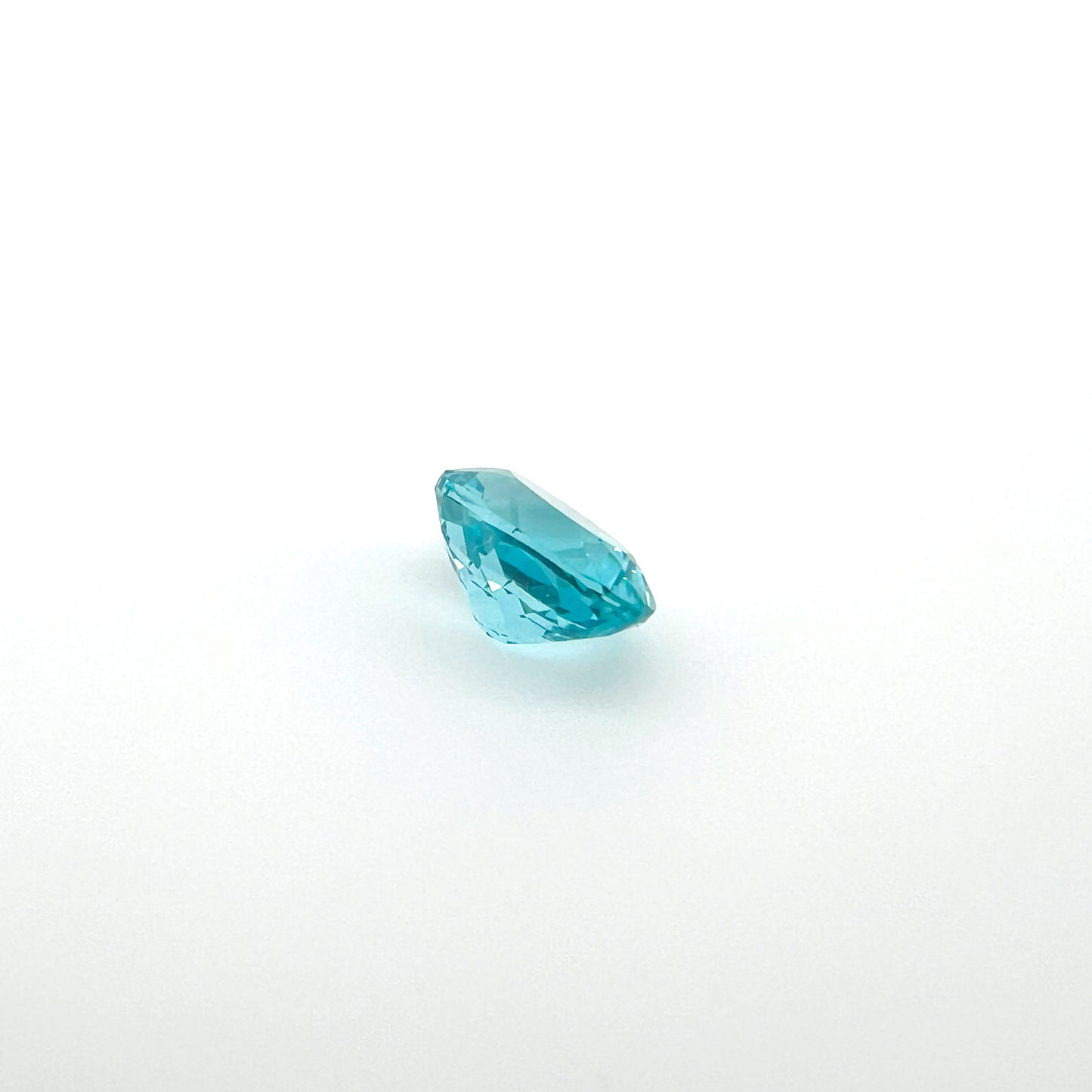 ネオンブルーアパタイト 0.900ct