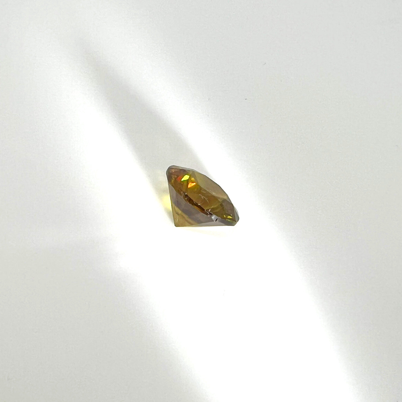 スフェーン 2.235ct