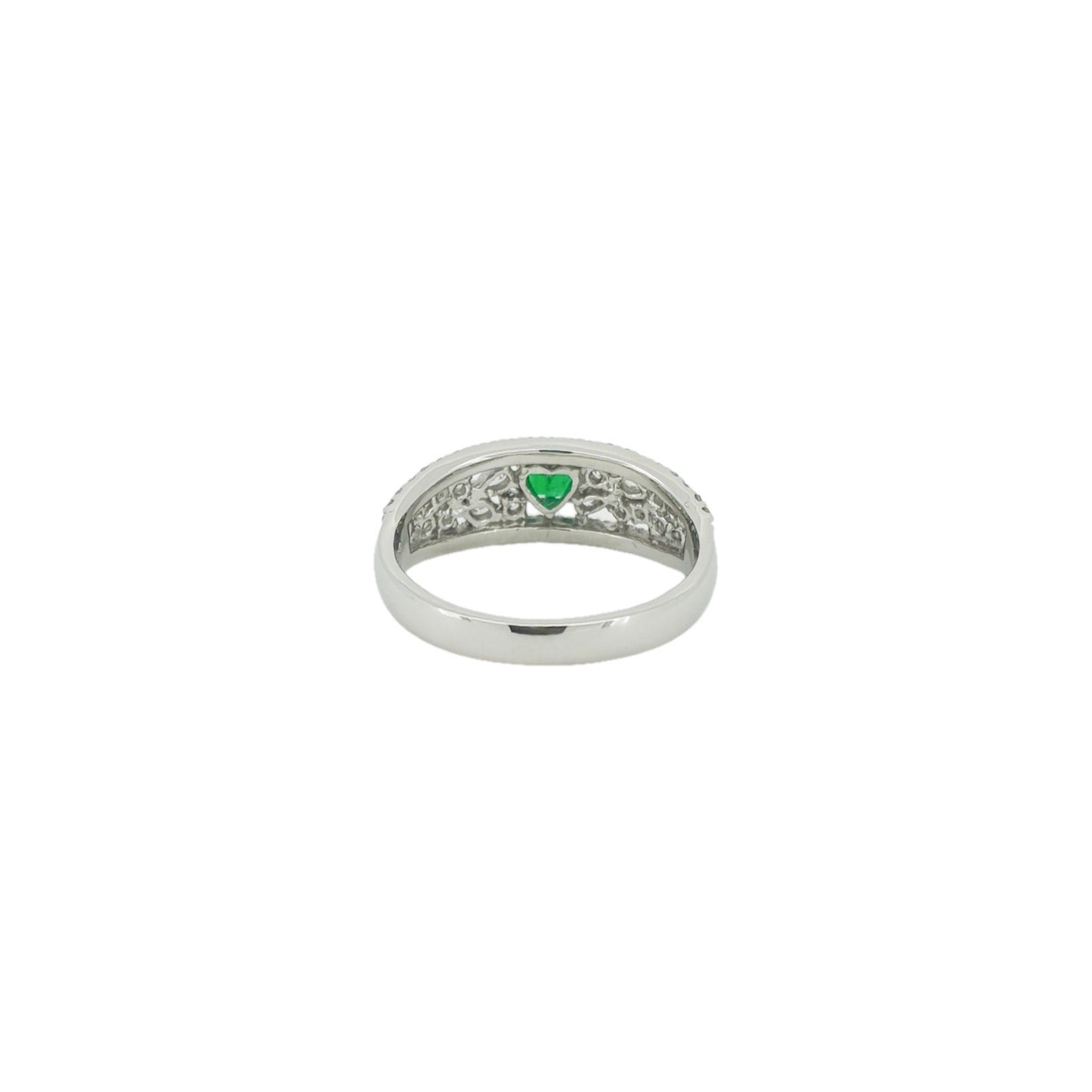 スワート産エメラルド 0.23ct Pt900リング