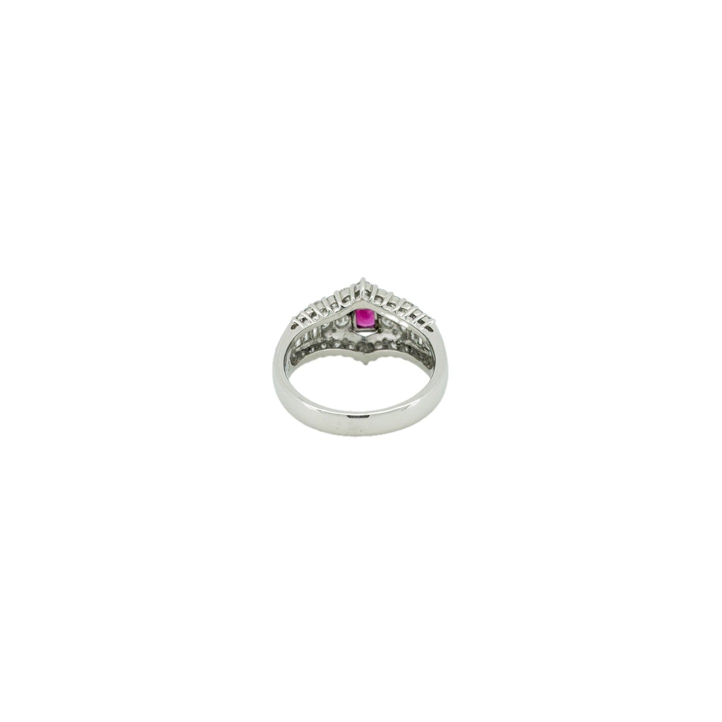アメリカ産レッドベリル0.29ct Pt900リング