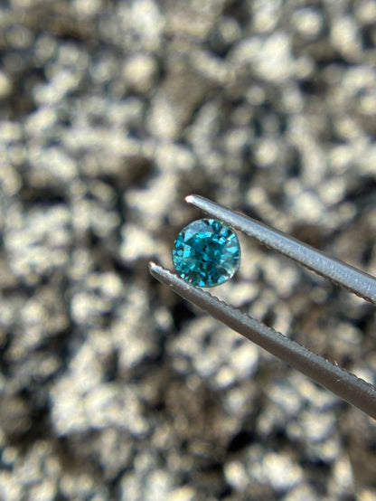 ラタナキリ産 ブルージルコン 0.420ct