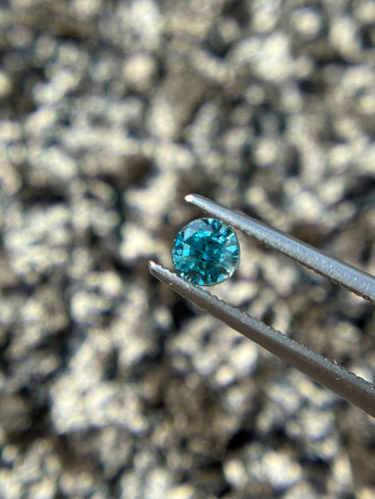 ラタナキリ産 ブルージルコン 0.420ct