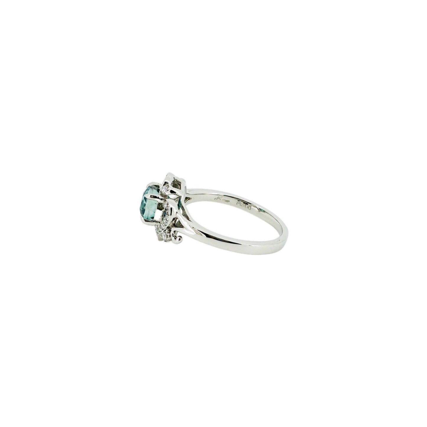 ラタナキリブルージルコン トップカラー2.08ct Pt900リング