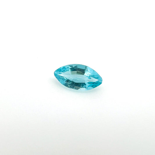 ネオンブルーアパタイト 0.825ct
