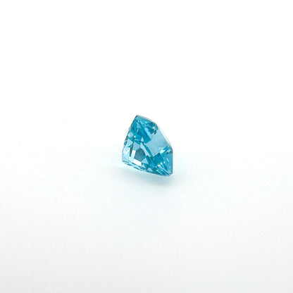 ネオンブルーアパタイト 0.890ct