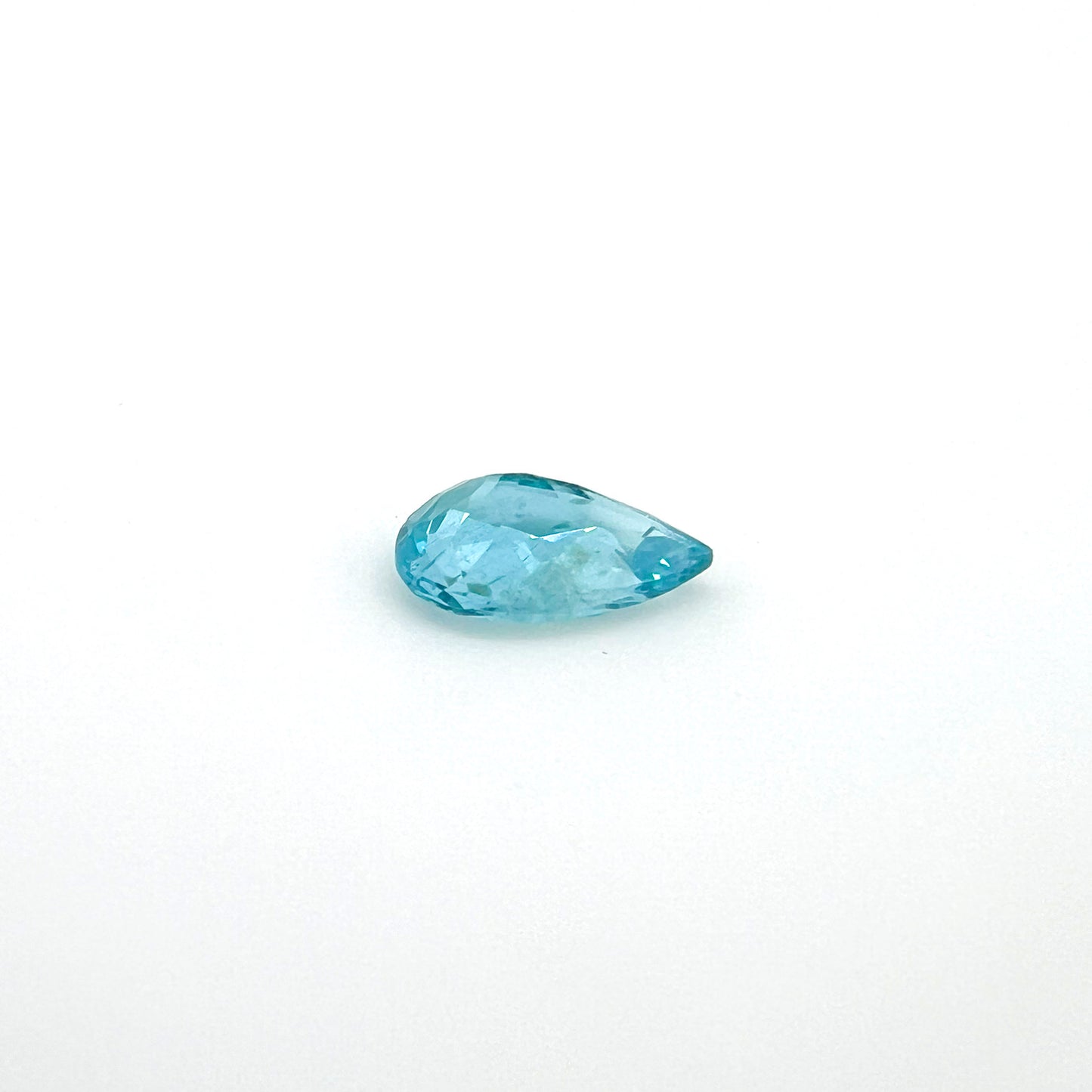 ネオンブルーアパタイト 1.110ct