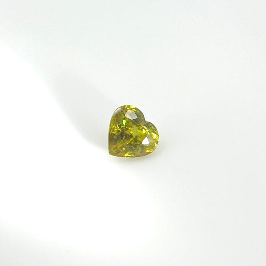 スフェーン 0.685ct
