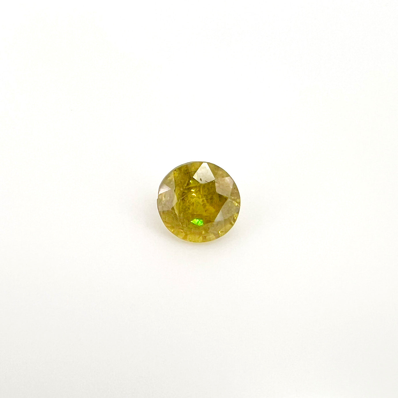 スフェーン 0.937ct